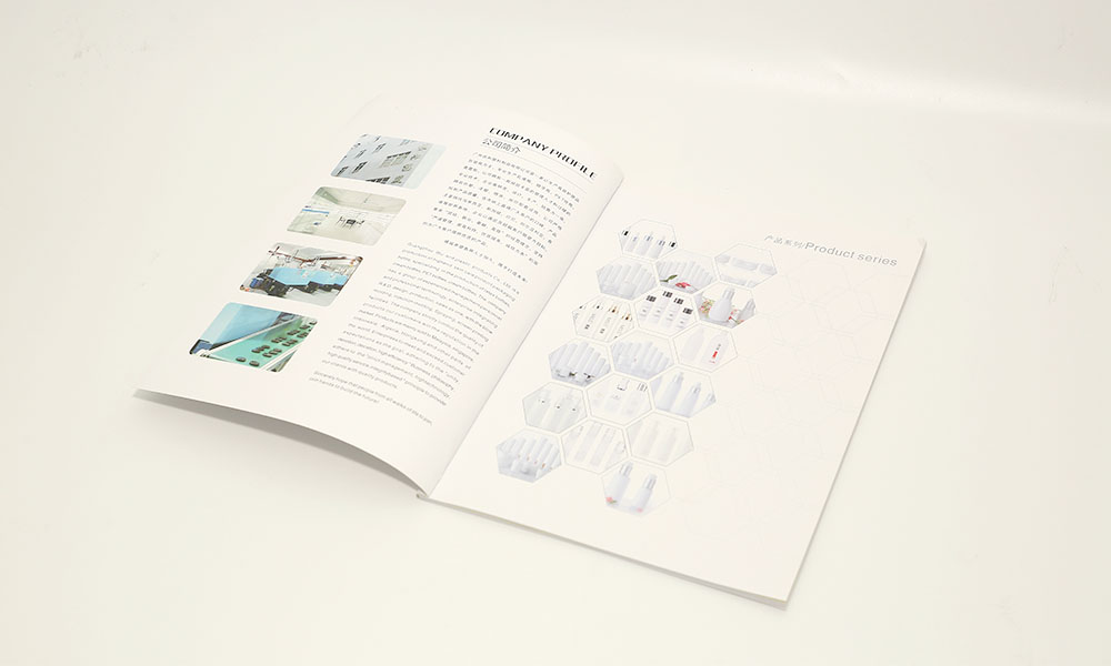 集團(tuán)畫冊公司一般多大？